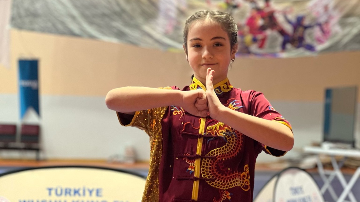 Öğrencimiz Yağmur GÜDÜM Türkiye Wushu Kung Fu Şampiyonasında 2.Lik Elde Etti
