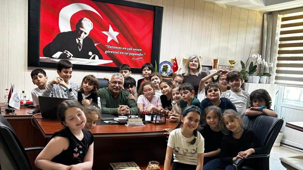 2C Sınıfımızın Okul Müdürümüze Teşekkür Ziyareti
